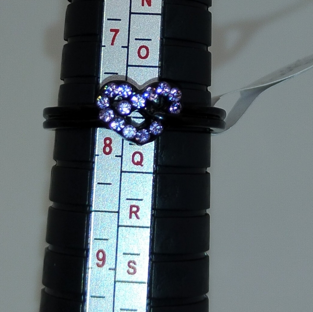 💜💜Black Ring with Purple Infinity Heart Rhinestones Design💜💜🎁 - Picture 3 of 3
